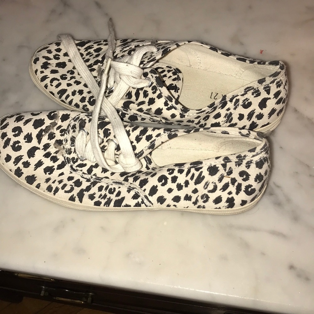 COPY - Cute leopard printed canvas shoes with laces